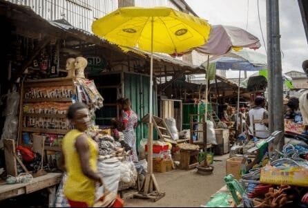Ghana lowers 2016 GDP growth forecast to 4.1 pct