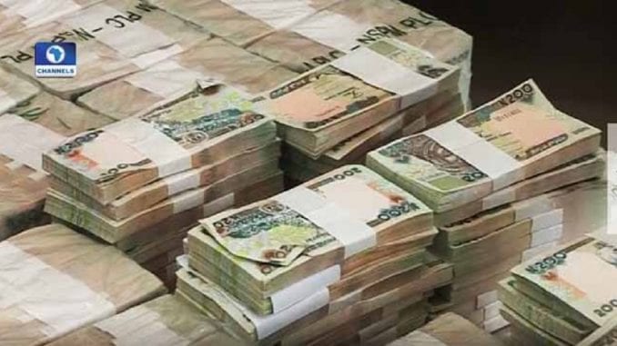 Anxieties Rise as Dollar Sells for 455 NAIRA In black Market