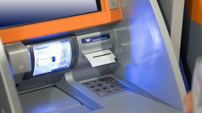 How to make ATM cash deposit safely